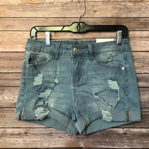 Judy Blue Distressed Shorts NWT